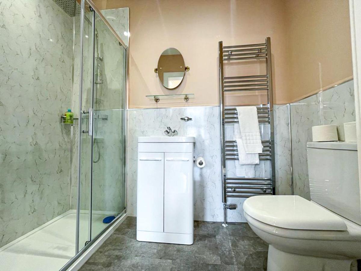 Remarkable 5Br Townhouse With Garden, Sleeps 12 إدنبرة المظهر الخارجي الصورة
