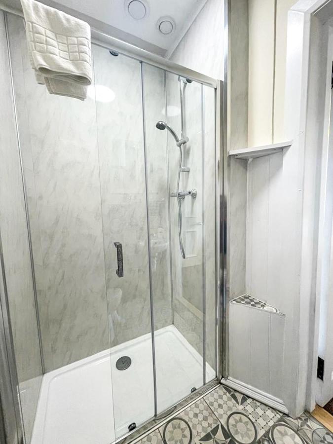 Remarkable 5Br Townhouse With Garden, Sleeps 12 إدنبرة المظهر الخارجي الصورة