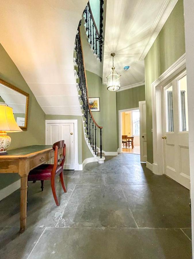 Remarkable 5Br Townhouse With Garden, Sleeps 12 إدنبرة المظهر الخارجي الصورة
